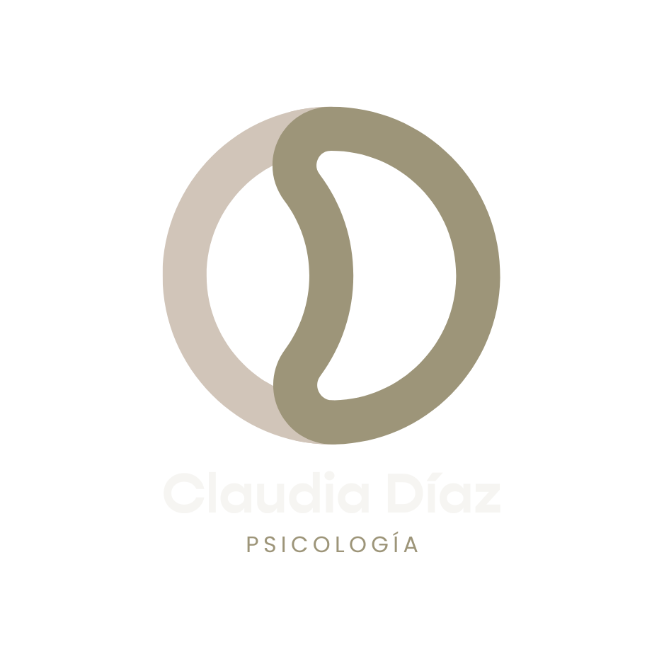 Logo de Aveleira Psicología, terapia en Madrid y online con Claudia Díaz Vázquez